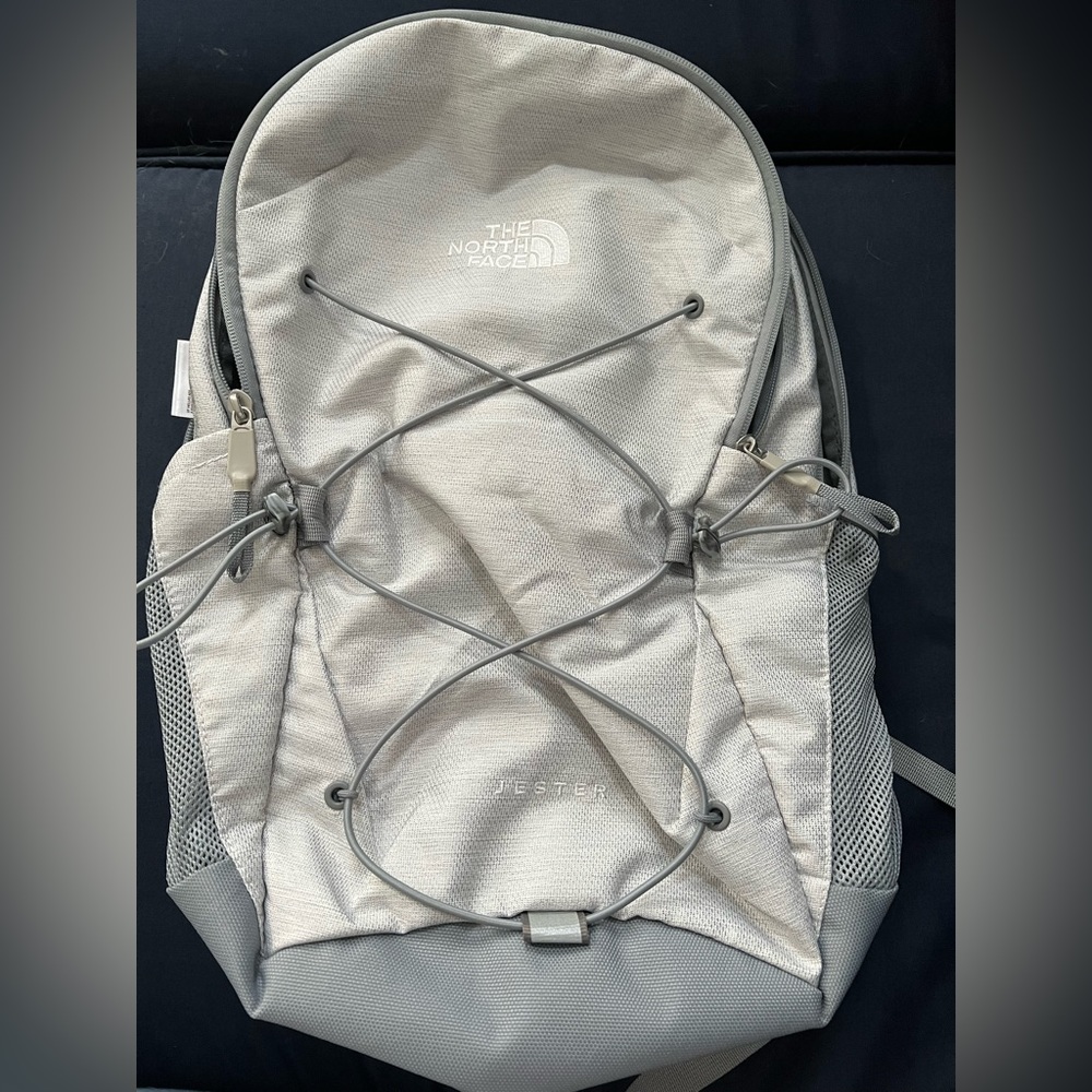 NEW The North Face Jester Flexvent backpack